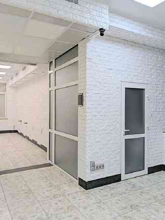 Оренда офісне приміщення на проспект Бажана Николая, д.12 приміщень - 2, поверх - 1/18 Киев