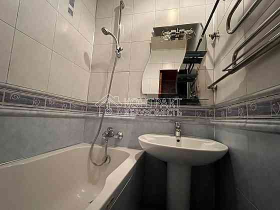 Продаж Квартира 3-кімнатна, 4/9 поверх на вул. Амосова Харьков