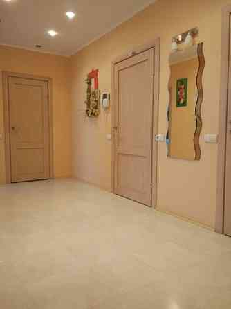 Оренда Квартира 2-кімнатна, 18/27 поверх на ул. Анны Ахматовой, 13-д Київ