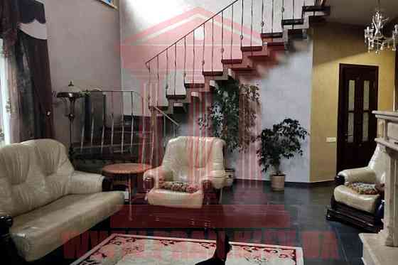 Продаж 2-поверховий Будинок з ділянкою 8 сот 250 кв.м  на Зеленая Бориспіль