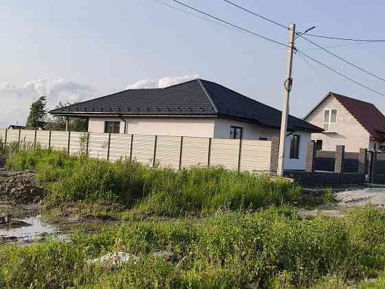 Продаж 1-поверховий Будинок з ділянкою 6 сот 130 кв.м 3 кімн. на Радонова Zhytomyr