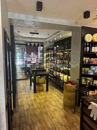 Оренда торгове приміщення на Юлії Здановської вул., 77 приміщень - 1, поверх - 1/5 Киев