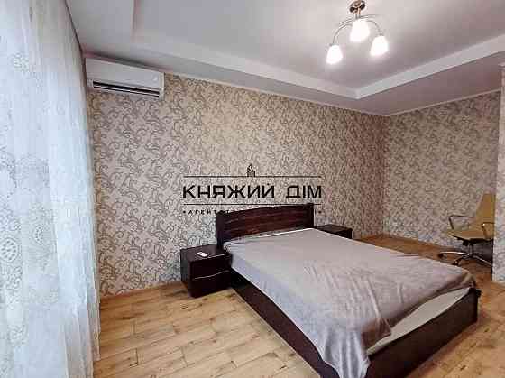 Оренда Квартира 1-кімнатна, 3/25 поверх на Шолуденко ул. Kiev