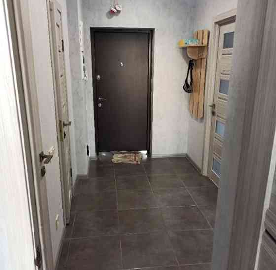 Оренда Квартира 2-кімнатна, 18/25 поверх на Харьковское шоссе, 210 Київ