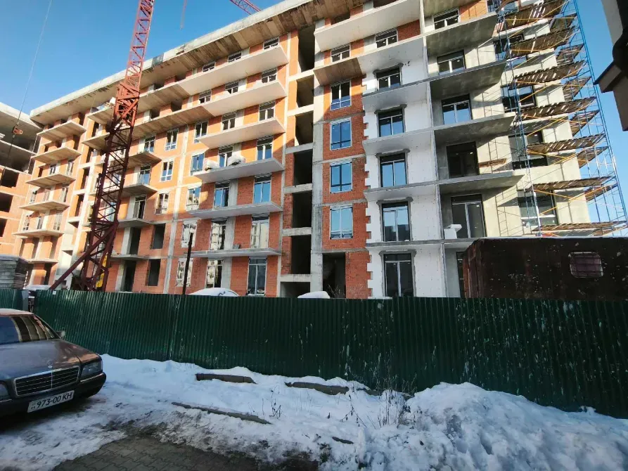 Продажа 1к Квартира 40 кв.м Богомольця 17 Ужгород - изображение 1