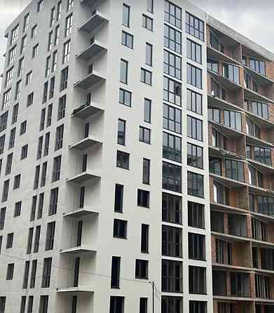 Продаж 1к квартири 45 кв. м на вул. Генерала Мирона Тарнавського Ternopil'