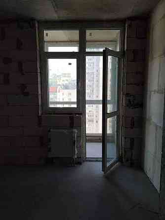 Продаж Квартира 2-кімнатна, 11/25 поверх на улица Ревуцкого, д.40 Київ