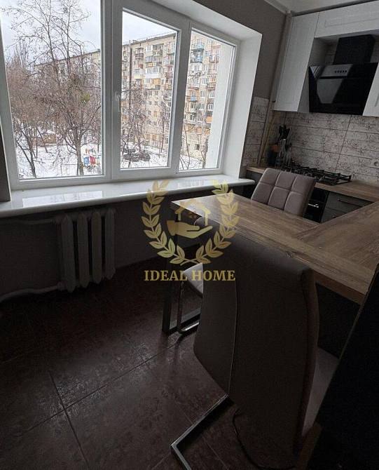 Продаж Квартира 2-кімнатна на Героев Севастополя ул., 8 Kiev - photo 1