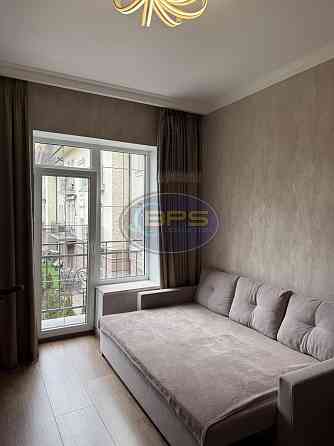 Продаж 3к квартири 117 кв. м Одеса