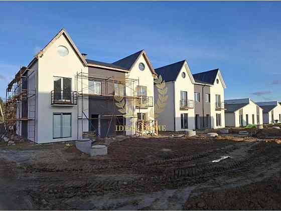 Продаж Будинок 4-кімнатний 