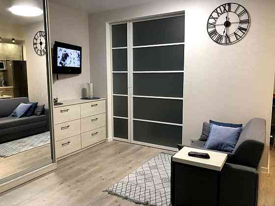 Оренда Квартира 1-кімнатна, 4/25 поверх на Ревуцького, 40в Киев