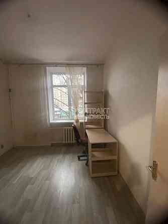 Продаж Квартира 1-кімнатна, 4/5 поверх на вул. Науки Kharkiv