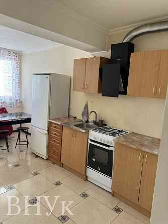 Продаж Квартира 2-кімнатна, 3/3 поверх на Крилова Луцьк