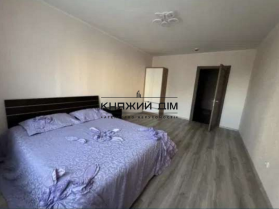 Оренда Квартира 2-кімнатна, 22/25 поверх на Ревуцкого ул. Киев