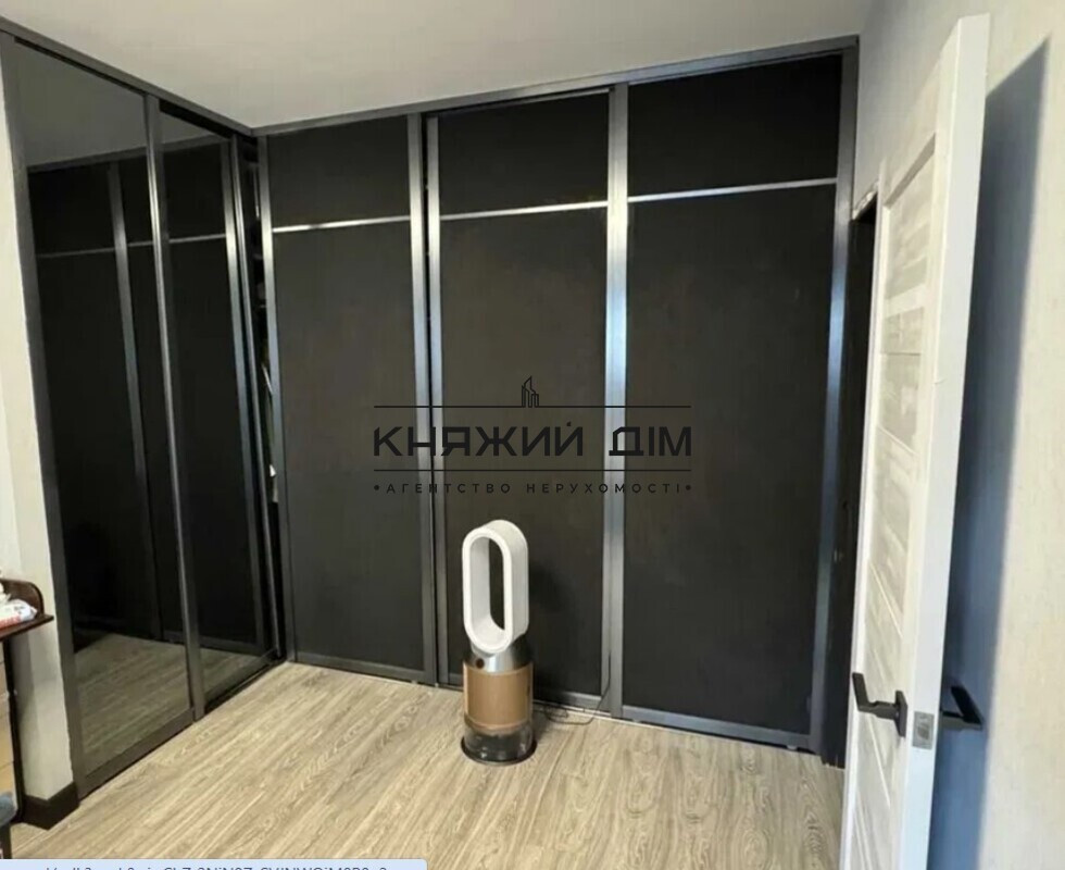 Продаж 1-кімнатної квартири з ремонтом на Драгоманова, метро Позняки. № 21145613 Київ - фото 6