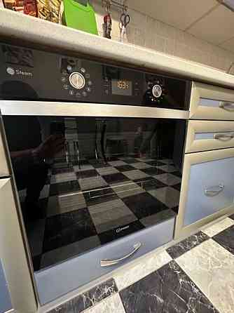 Продаж Квартира 2-кімнатна, 16/16 поверх на Днепровская набережная, 9 Киев