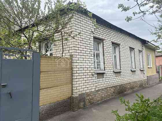 Продаж Будинок 6-кімнатний на вул. Кандаурова Харків