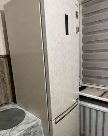 Продаж Квартира 2-кімнатна на просп. Небесной Сотни (просп. М. Жукова), 7 Одеса