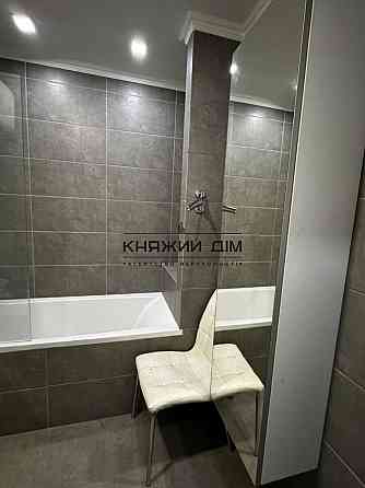 Продаж Квартира 1-кімнатна, 5/5 поверх на Бастионная ул. Київ