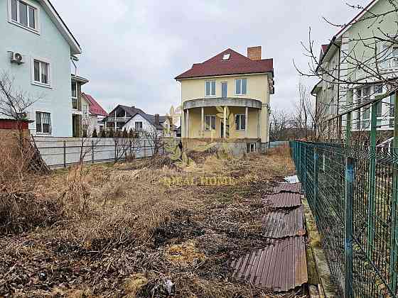 Продаж Будинок 5-кімнатний Киев