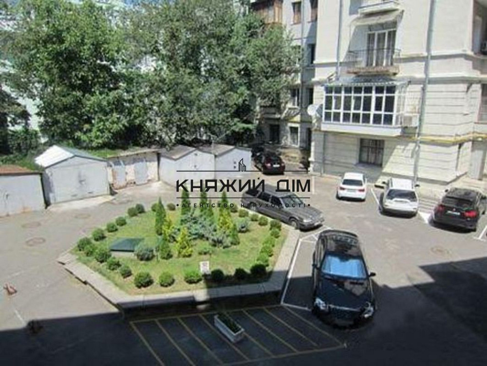 Без Комісії! Шикарная 3-х комнатная студио в центре, м.Крещатик Код объекта:1153639 Kiev - photo 2