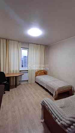 Продаж Квартира 3-кімнатна, 14/16 поверх на вул. Польова Kharkiv