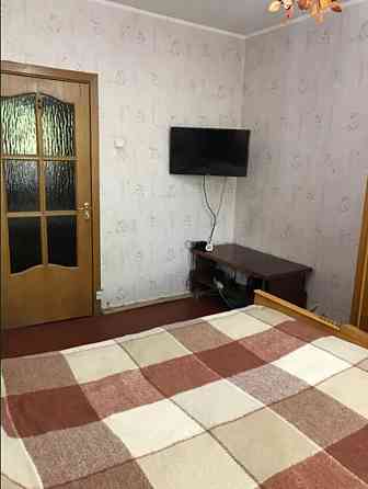 Продаж Квартира 2-кімнатна, 4/16 поверх на шоссе Харьковское, д.154 Киев