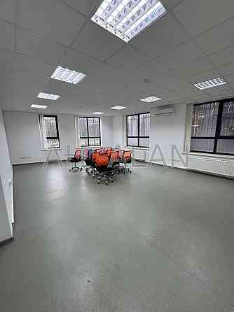 Оренда офісне приміщення на Красилівська вул., 5 приміщень - 5, поверх - 1/7 Київ