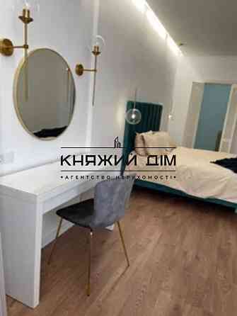 Продаж 4-х к.кв. студіо в ЖК Корона по вул. Княжий Затон ст. м. Осокорки Код об 21144542 Kiev