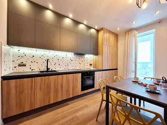 Продаж Квартира 1-кімнатна, 23/25 поверх на Васильківська вул., д. 37 Kiev