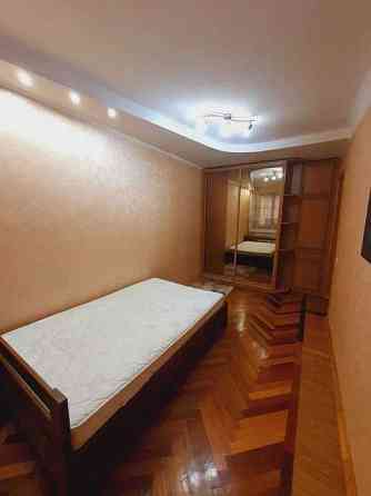 Оренда Квартира 2-кімнатна, 2/9 поверх на бул. Тараса Шевченко Kiev