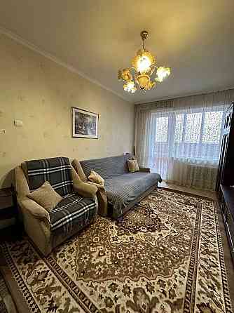 Оренда Квартира 1-кімнатна, 11/16 поверх на Ахматової, 16 Киев