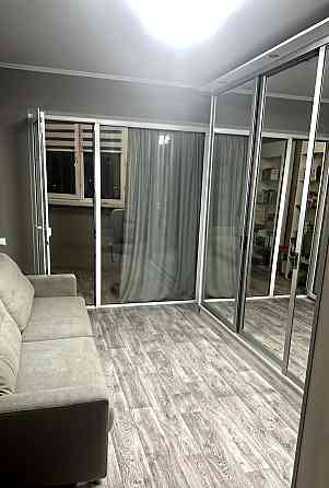 Продаж Квартира 3-кімнатна, 4/9 поверх на Королева Академика Одеса