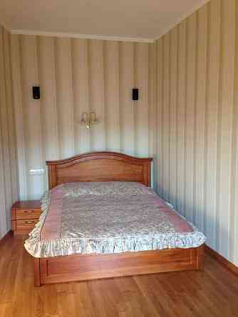 Оренда Квартира 1-кімнатна, 3/5 поверх на ул. Рейтарская Киев