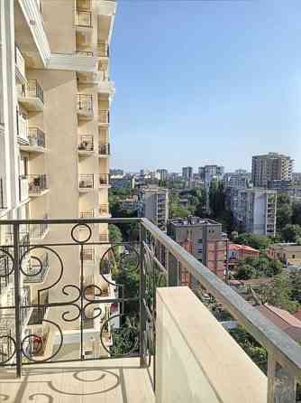 Продам просторную  3 х комнатную квартиру  в ЖК Лимнос на ул.Педагогической с прекрасным видом / Аркадия рядом. Одесса