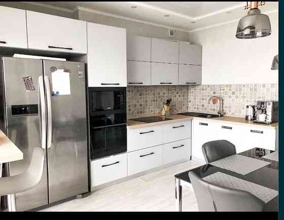 Продам 2-х поверхову квартиру на Райдужному Одеса