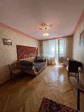 Продаж Квартира 2-кімнатна, 1/9 поверх на вул. Героїв Праці Kharkiv