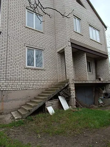 Продаж 3-поверховий   263.4 кв.м 6 кімн. на Залізничний провулок 7А Миколаїв - фото 13