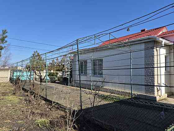 Продаж Будинок 4-кімнатний на ул. Шкільна, 1 Kordon