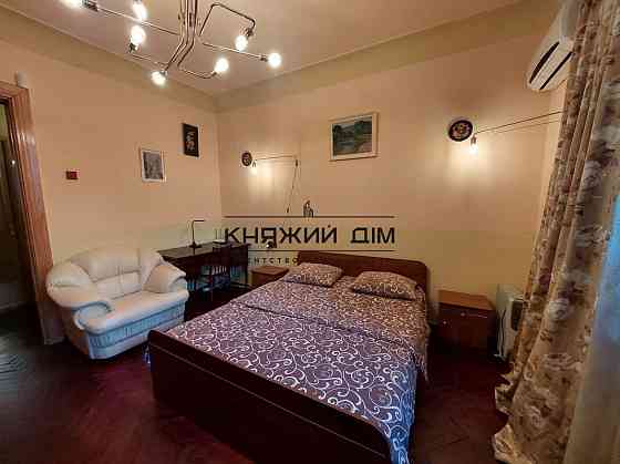 Оренда Квартира 2-кімнатна, 2/5 поверх на Кропивницкого ул. Київ