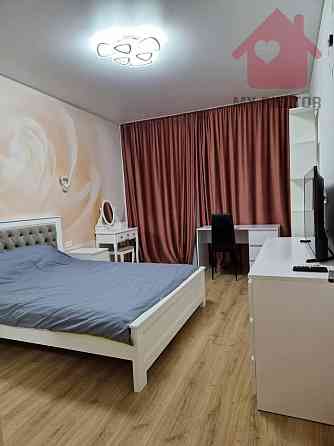 Оренда Квартира 1-кімнатна, 2/9 поверх на Легоцького Uzhhorod