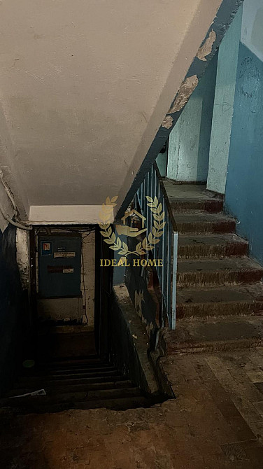 Продаж Квартира 7-кімнатна, 2/9 поверх на Космонавта Поповича ул., 10А Київ - фото 2