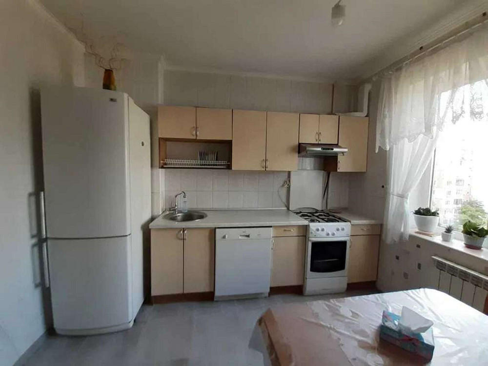 Оренда Квартира 3-кімнатна, 6/10 поверх на пр. Николая Бажана, 7б Київ - фото 2