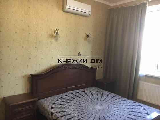 Здається 2к квартира на Кудрявському узвозі. Код об'єкта: 11201441 Київ