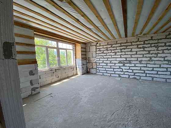 130м2  4 комнаты Танхаус на Геллера. Гараж на две машины. Топочная Отопление автономное-газ . Госакт. Одеса