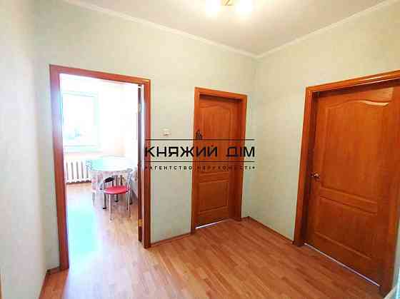 Оренда Квартира 2-кімнатна, 22/25 поверх на Кошица Александра ул. Київ