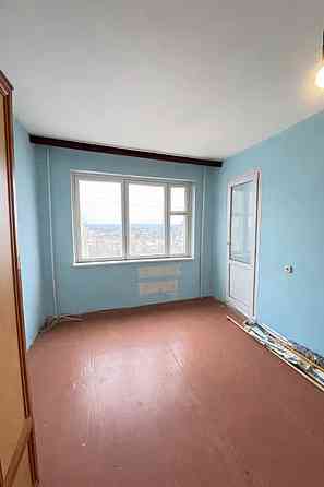 Продаж Квартира 3-кімнатна, 9/9 поверх на вул. Нове / Металургів Кропивницький