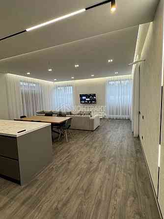 Продаж Будинок 5-кімнатний на вул. Лугова Харків