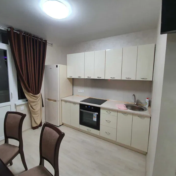 Продам 1-комнатную квартиру с ремонтом в ЖК "54 Жемчужина" Lisky (Kominternivskyi raion) - photo 2