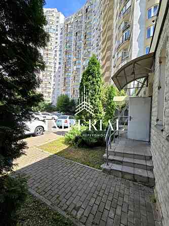 Продаж торгове приміщення на вул. Ахматової Анни приміщень - 1, поверх - 1/1 Київ